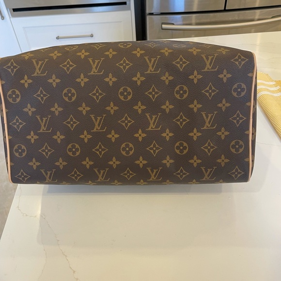 ❤️SOLD❤️Authentic Louis Vuitton speedy 35 - Picture 9 of 13